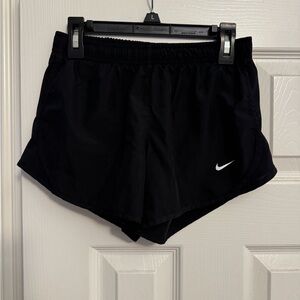 Nike Black Athletic Shorts Lightweight Breathable